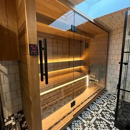Cracovia Luxury Bright Apartment Great Location Sauna Exterior photo