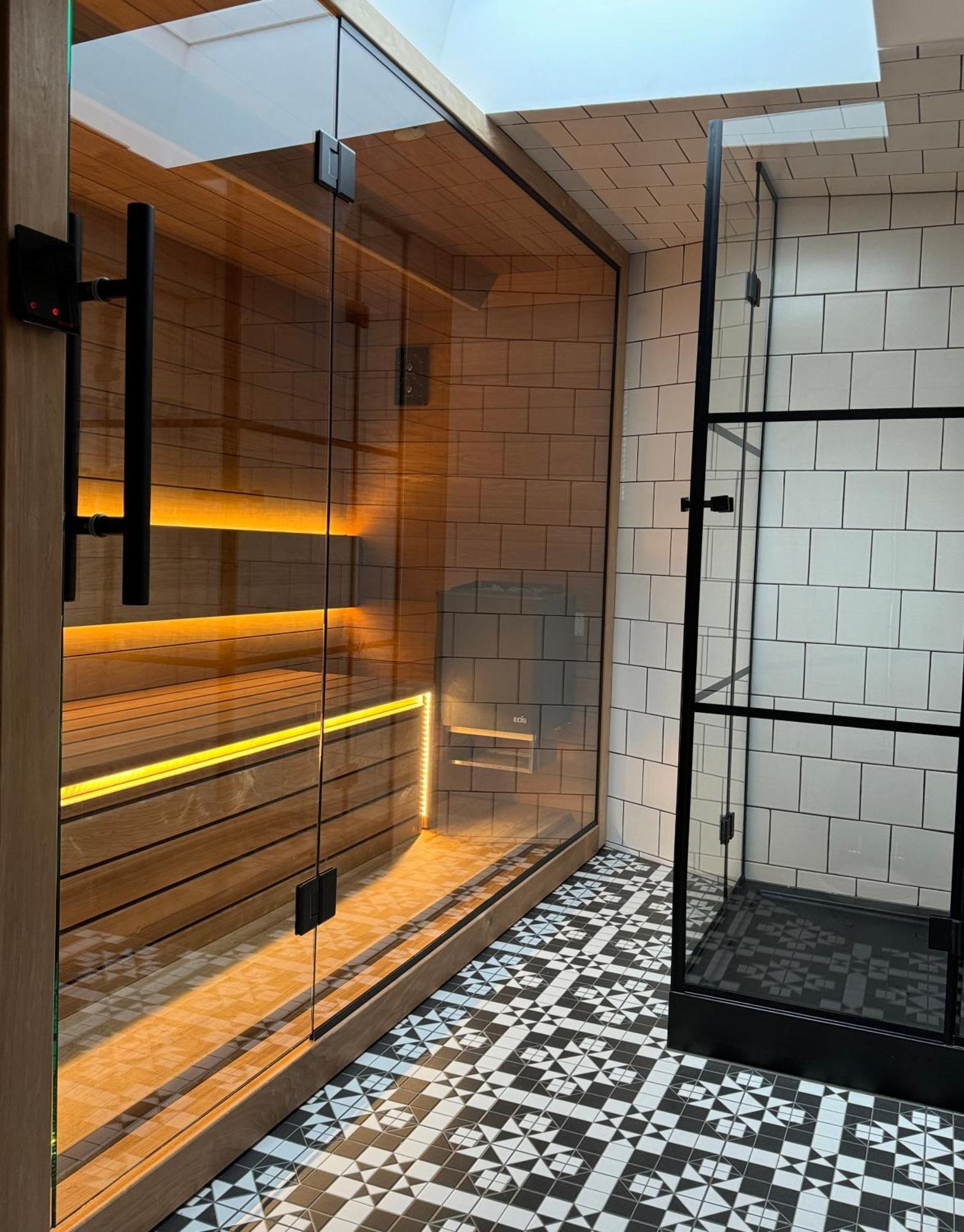 Apartment Luxury Bright Great Location Sauna *