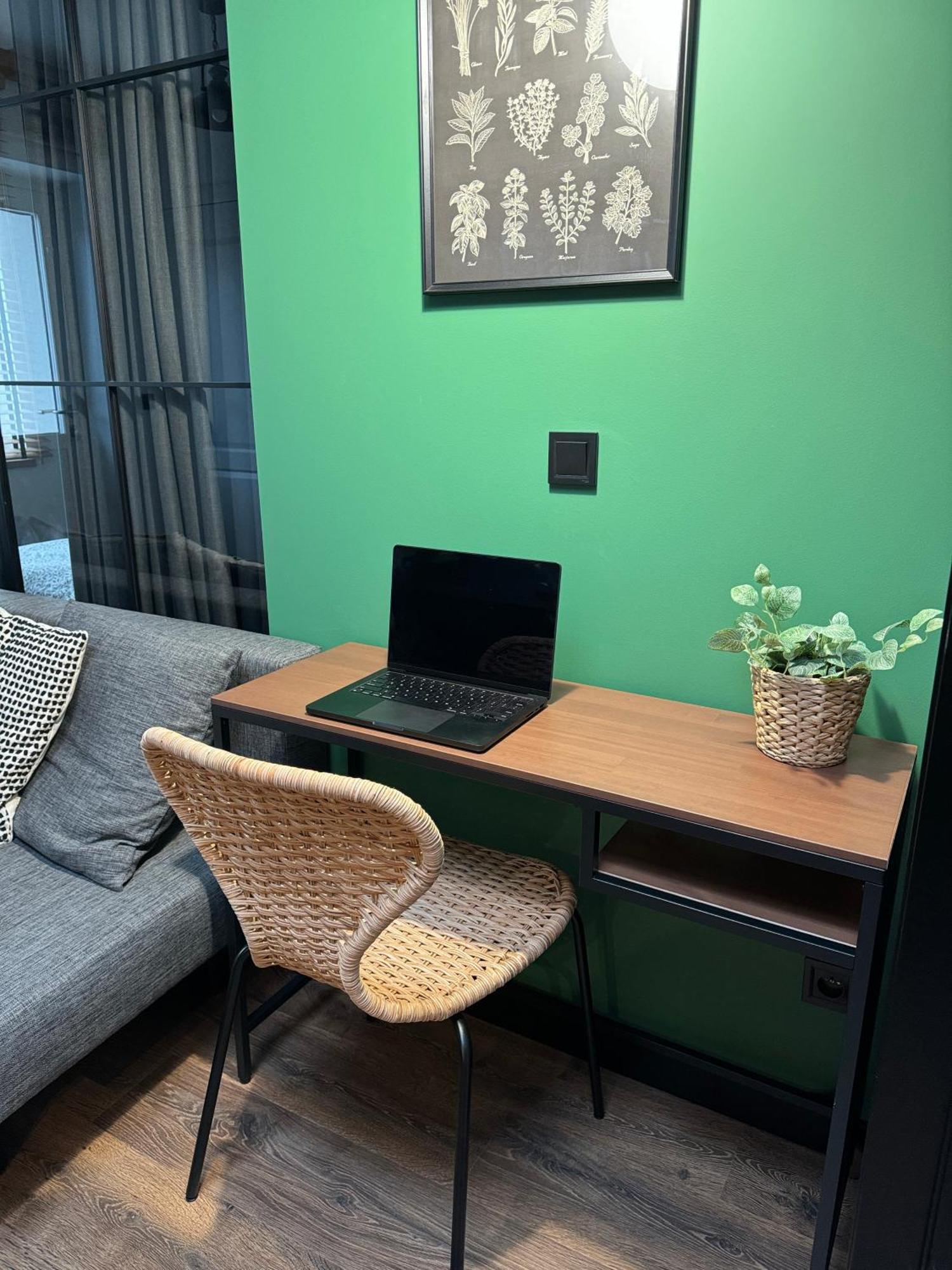 Luxury Bright Great Location Sauna Apartment